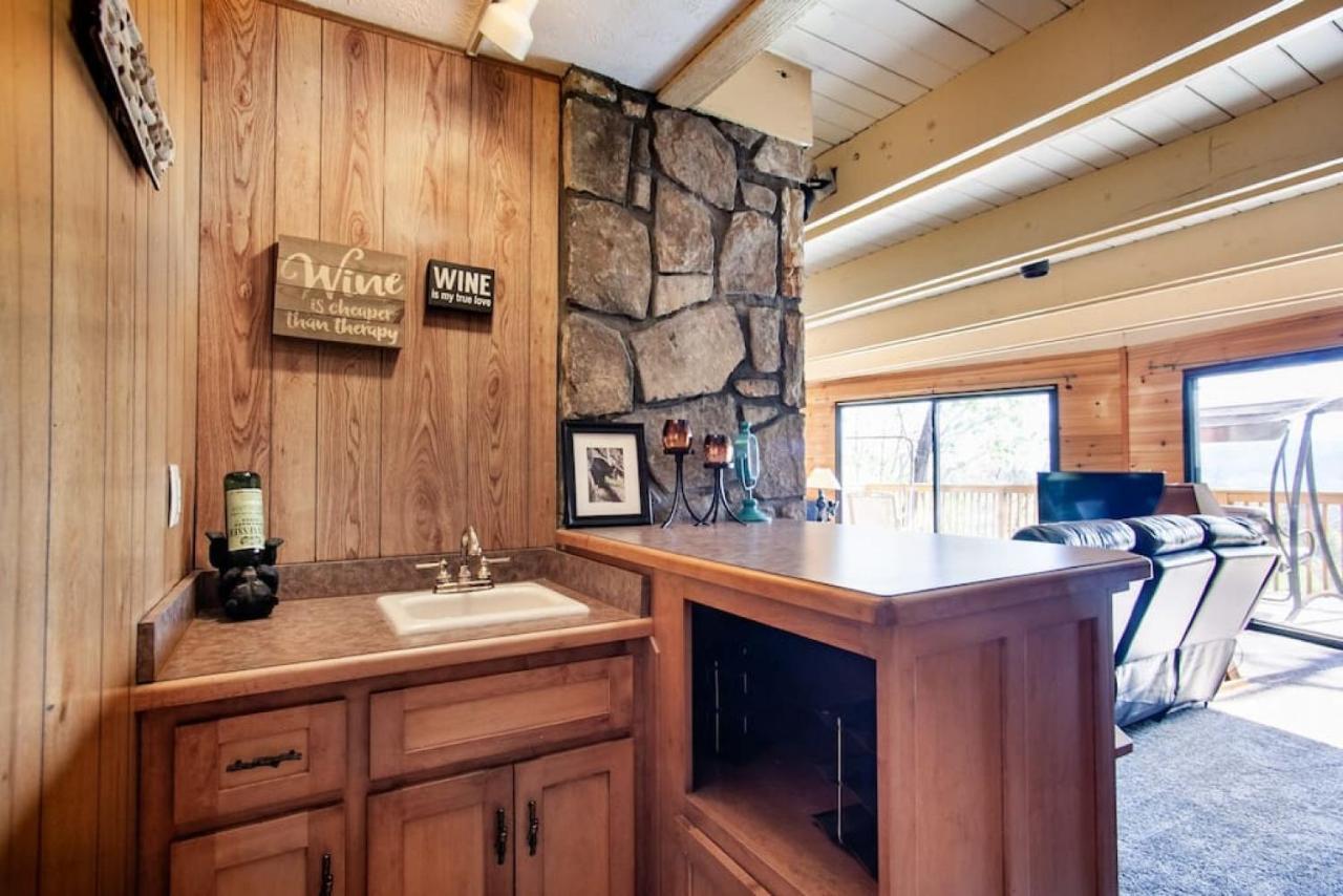 Bear View Chalet With Hot Tub And Near Ober 蓋特林堡 外观 照片