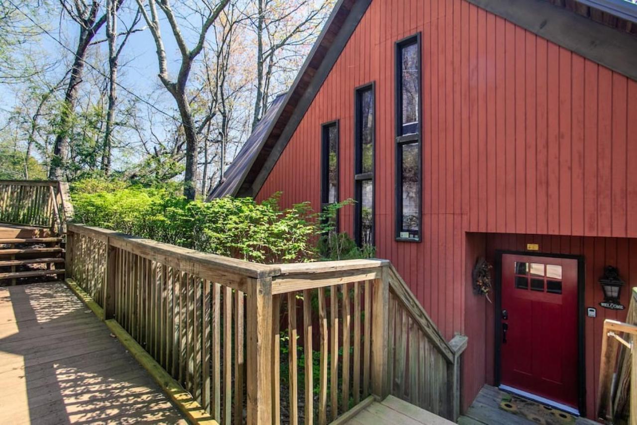 Bear View Chalet With Hot Tub And Near Ober 蓋特林堡 外观 照片